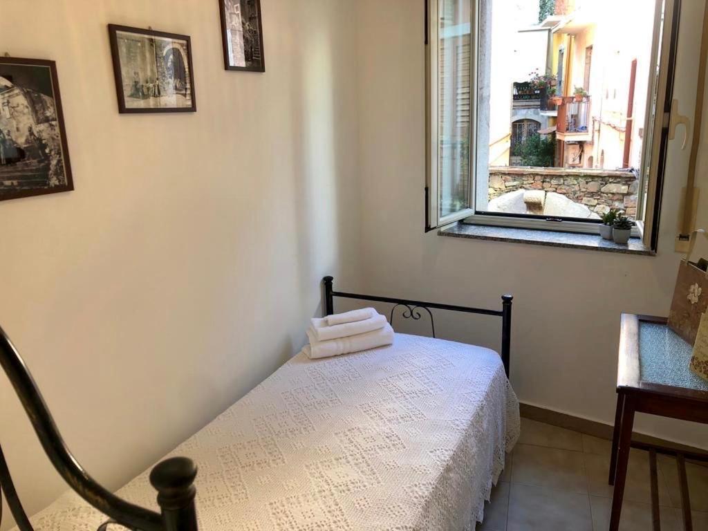 Casa Cariddi Boutique Apartment タオルミーナ エクステリア 写真